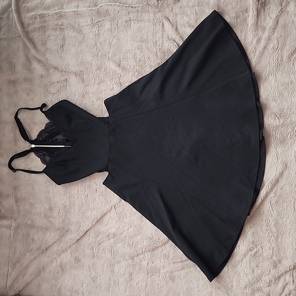 Lush Women's Black Lace Mini Dress - brand new size xs